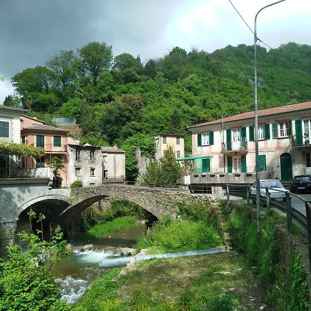 Appartamento Arredato Uso Turistico "La Nocciola" Mezzanego Exterior photo